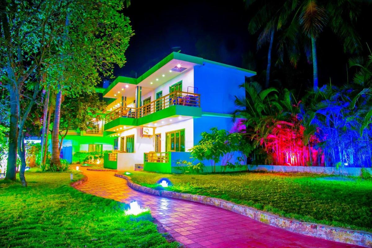Kinara Resort Mālvan Extérieur photo
