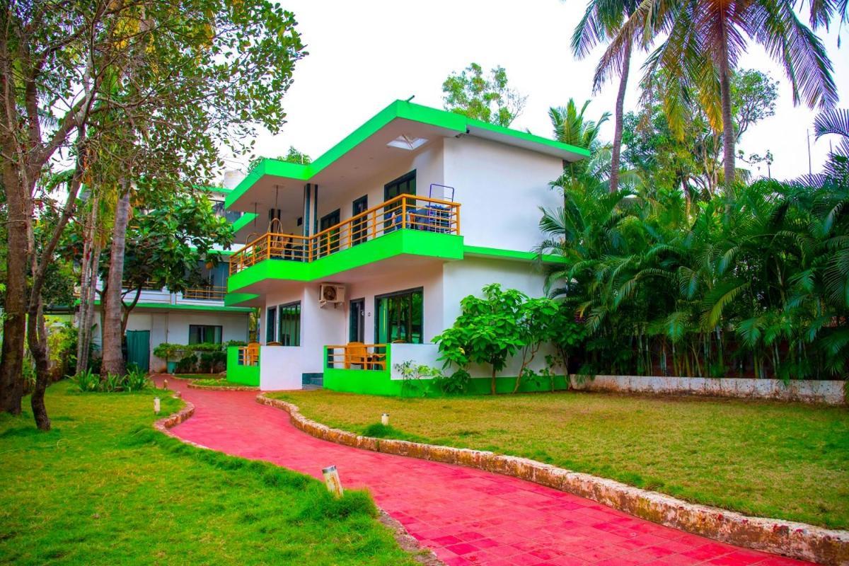 Kinara Resort Mālvan Extérieur photo