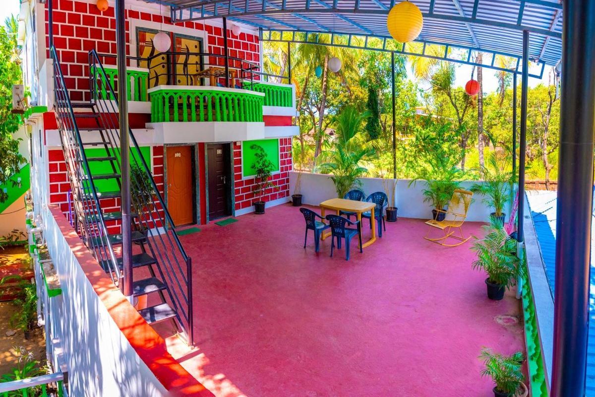 Kinara Resort Mālvan Extérieur photo